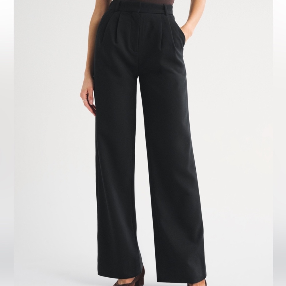 Abercrombie Navy Wide-Leg Trousers
